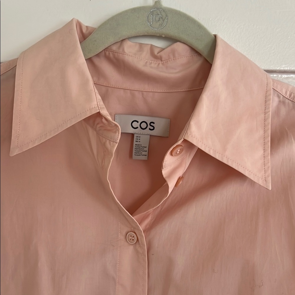 COS Men’s Light Peach Button-Down Shirt